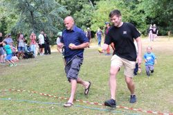 Duck & Spoon Dads race was fiercely contested - KRIMG 2367