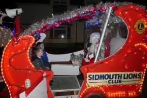 Santa Sleigh 2024 + 2 children - P1020255 Santa Sleigh 2024 + 2 children - P1020255